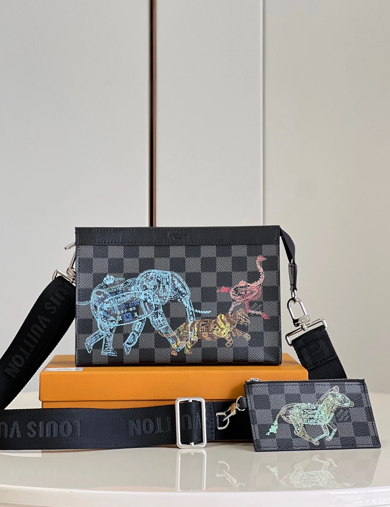 Cheap GASTON WEARABLE LOUIS VUITTON 0717